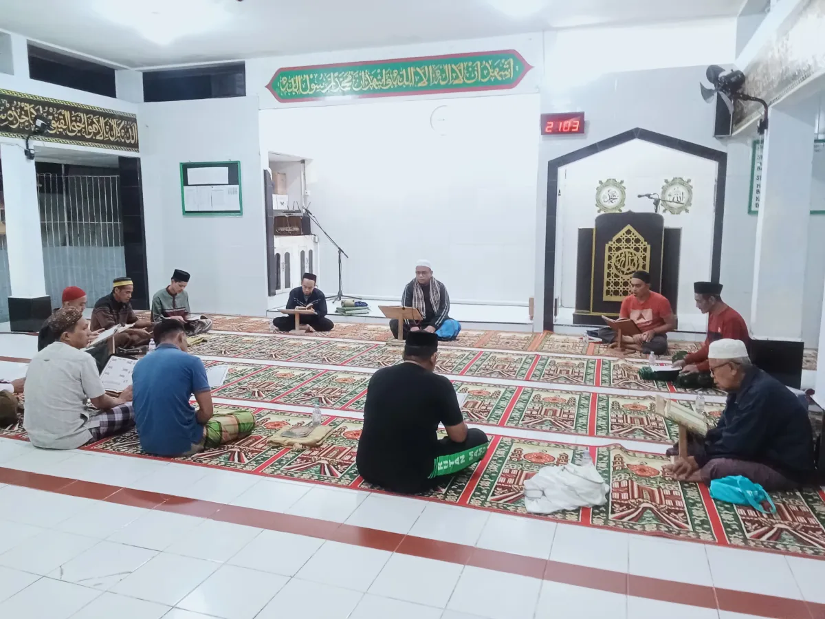 Bangun Spiritualitas di Bulan Suci Ramadhan, Warga Binaan Rutan Mamuju Rutin Tadarrus Usai Tarawih