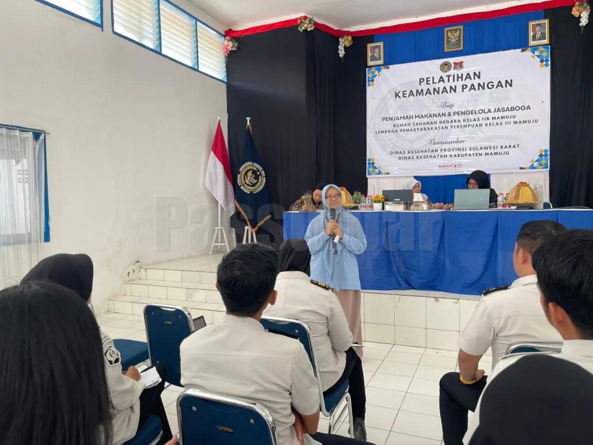 Gandeng Dinas Kesehatan, Rutan Mamuju Bersama Lapas Perempuan Mamuju Gelar Pelatihan Keamanan Pangan Bagi Petugas Dapur