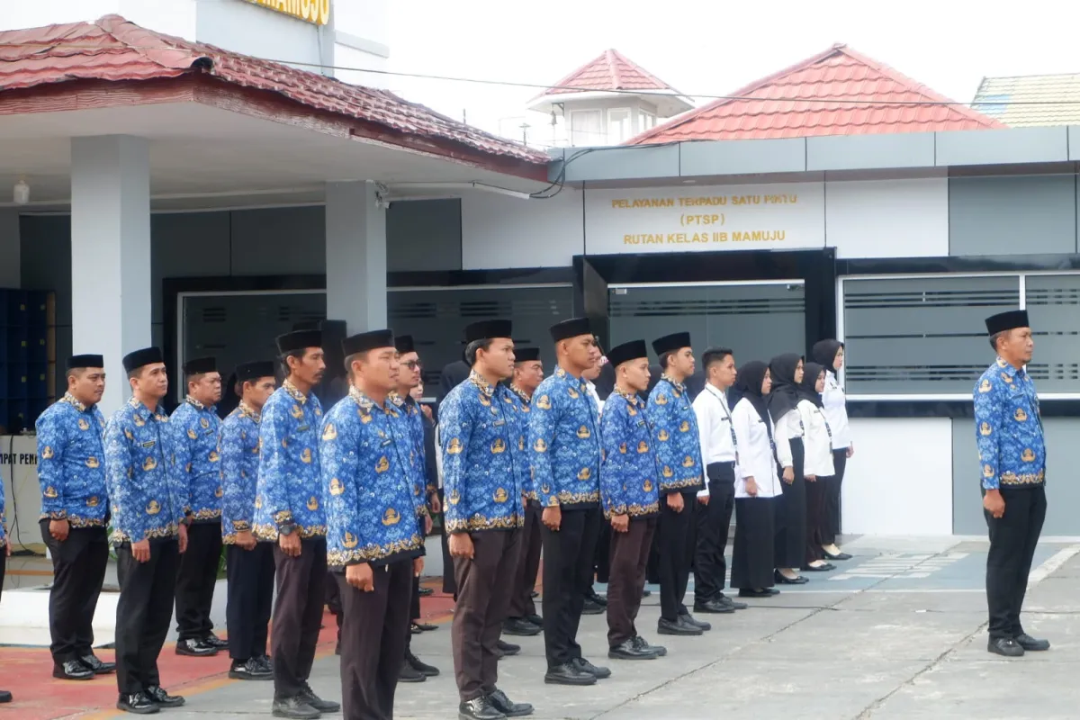 Jajaran Rutan Mamuju Gelar Upacara HUT Korpri Ke-54