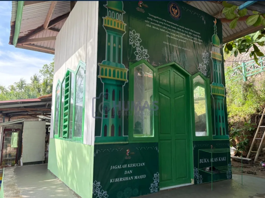 Kemenimipas Mengabdi: Wujud Kepedulian Rutan Majene Melalui Aksi Bersih Tempat Ibadah
