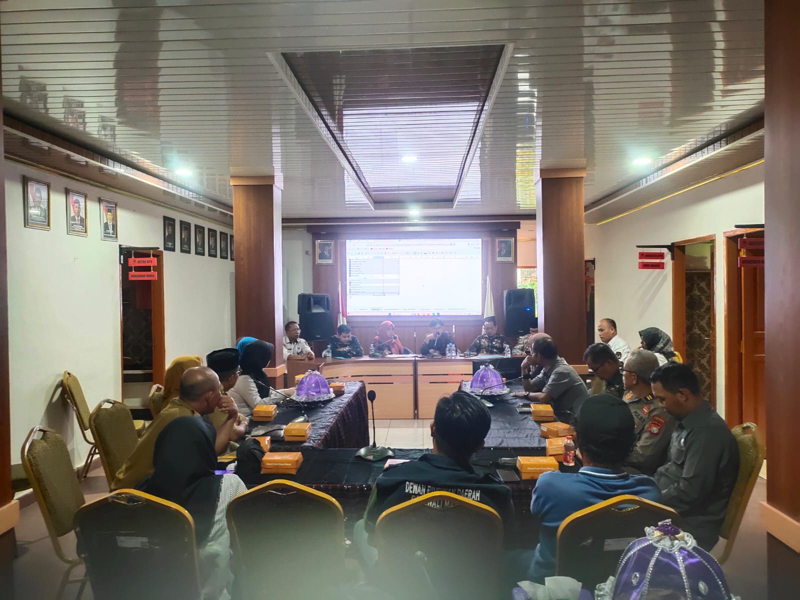 Lapas Kelas IIB Polewali Ikuti Kegiatan Pemutakhiran Data Pemilih Triwulan IV di KPU Polewali Mandar