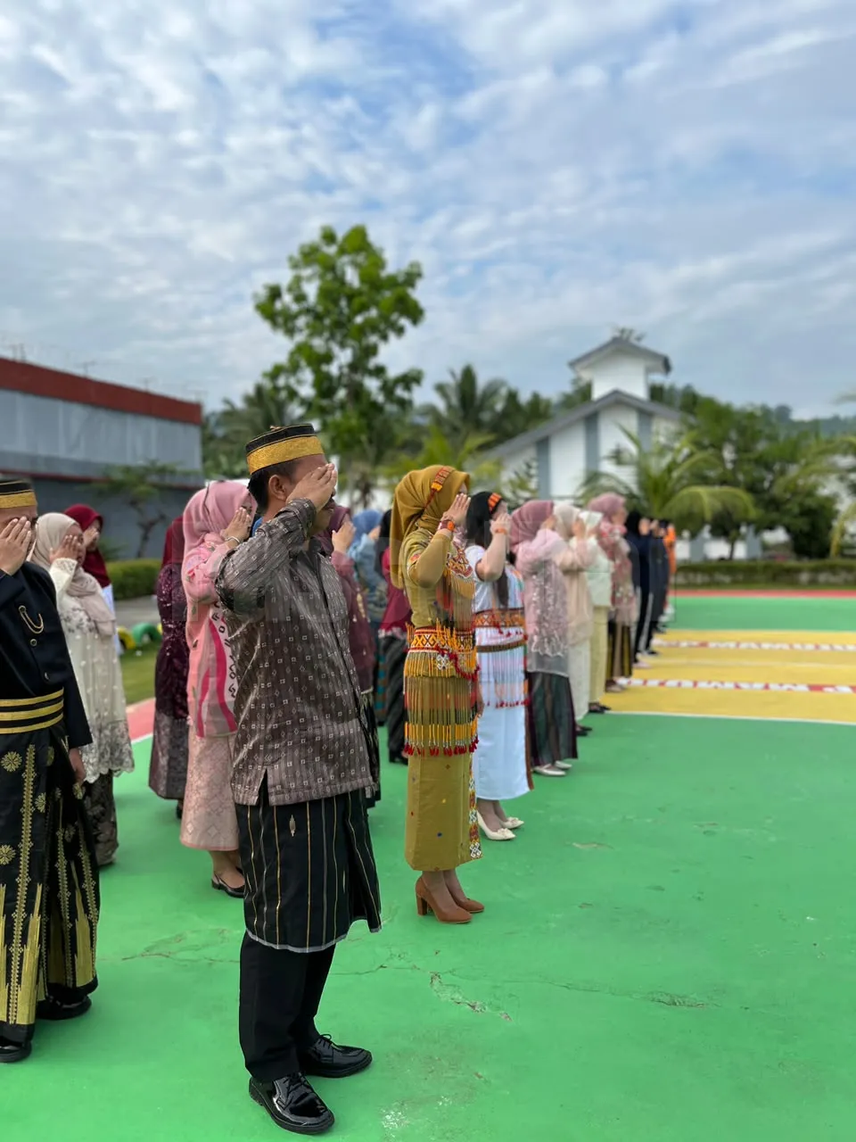 Lapas Perempuan Mamuju Laksanakan Upacara Hari Keluarga Nasional ke-33 dengan Tema "Ayah Wajib Hadir"