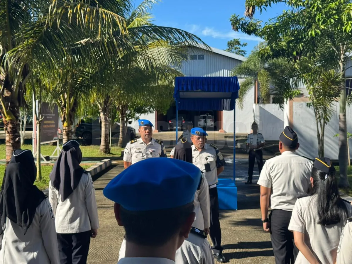 Perkuat Kedisiplinan Petugas, Kanwil Ditjenpas Sulbar Gelar Pengecekan Satops Patnal Usai Apel Pagi