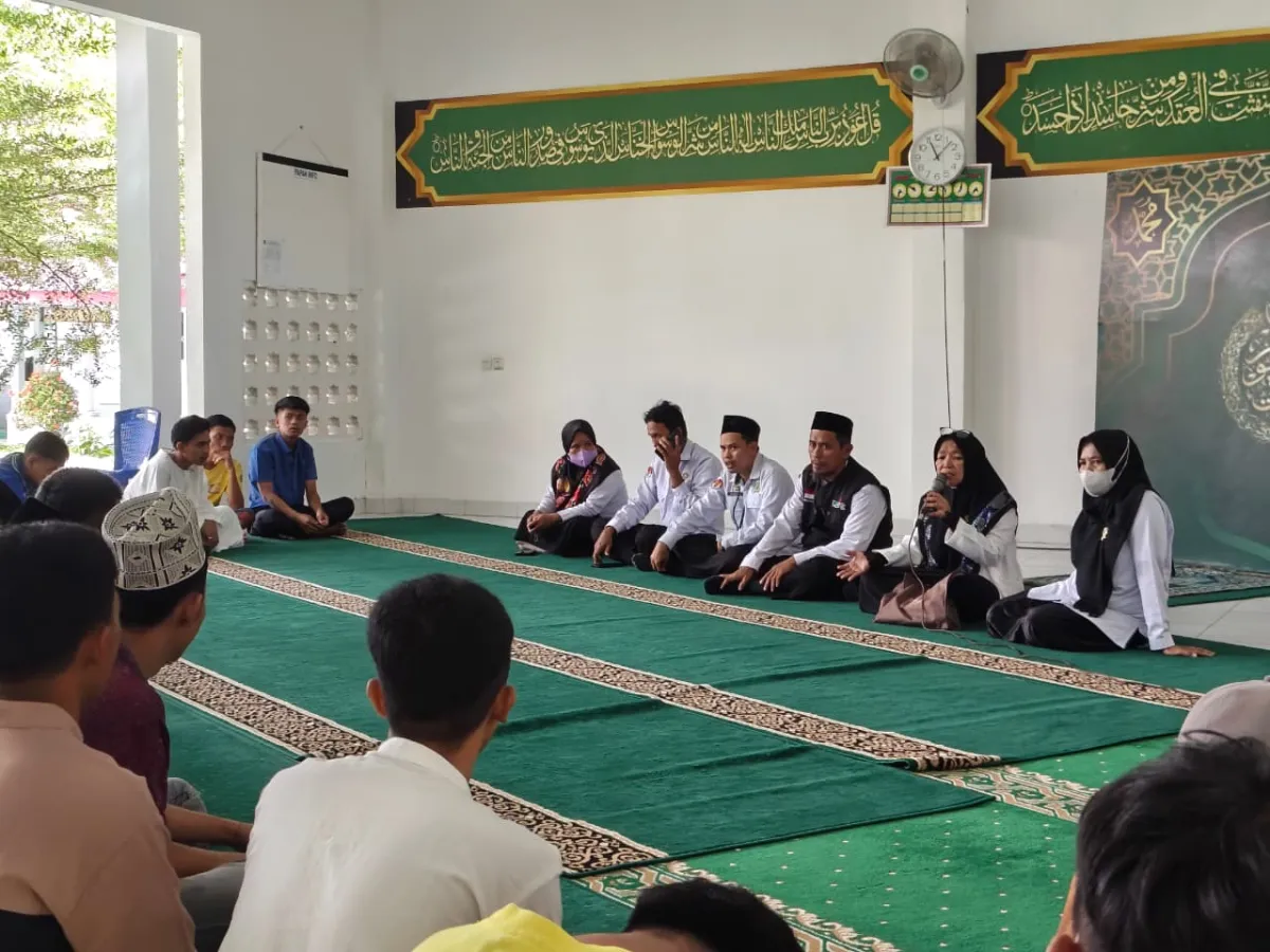 Ramadhan Penuh Makna, Warga Binaan Dapat Siraman Rohani dari Kemenag Mamuju