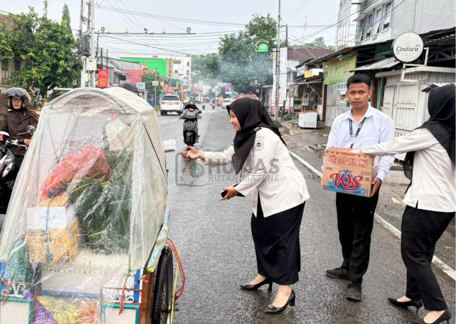 Rutan Kelas IIB Majene Laksanakan Bakti Sosial