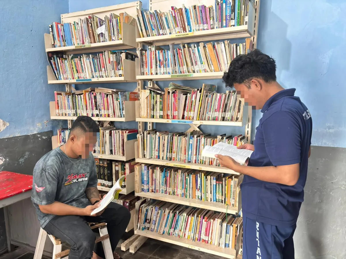 Rutan Majene Penuhi Fasilitas Bacaan Pada Perpustakaan