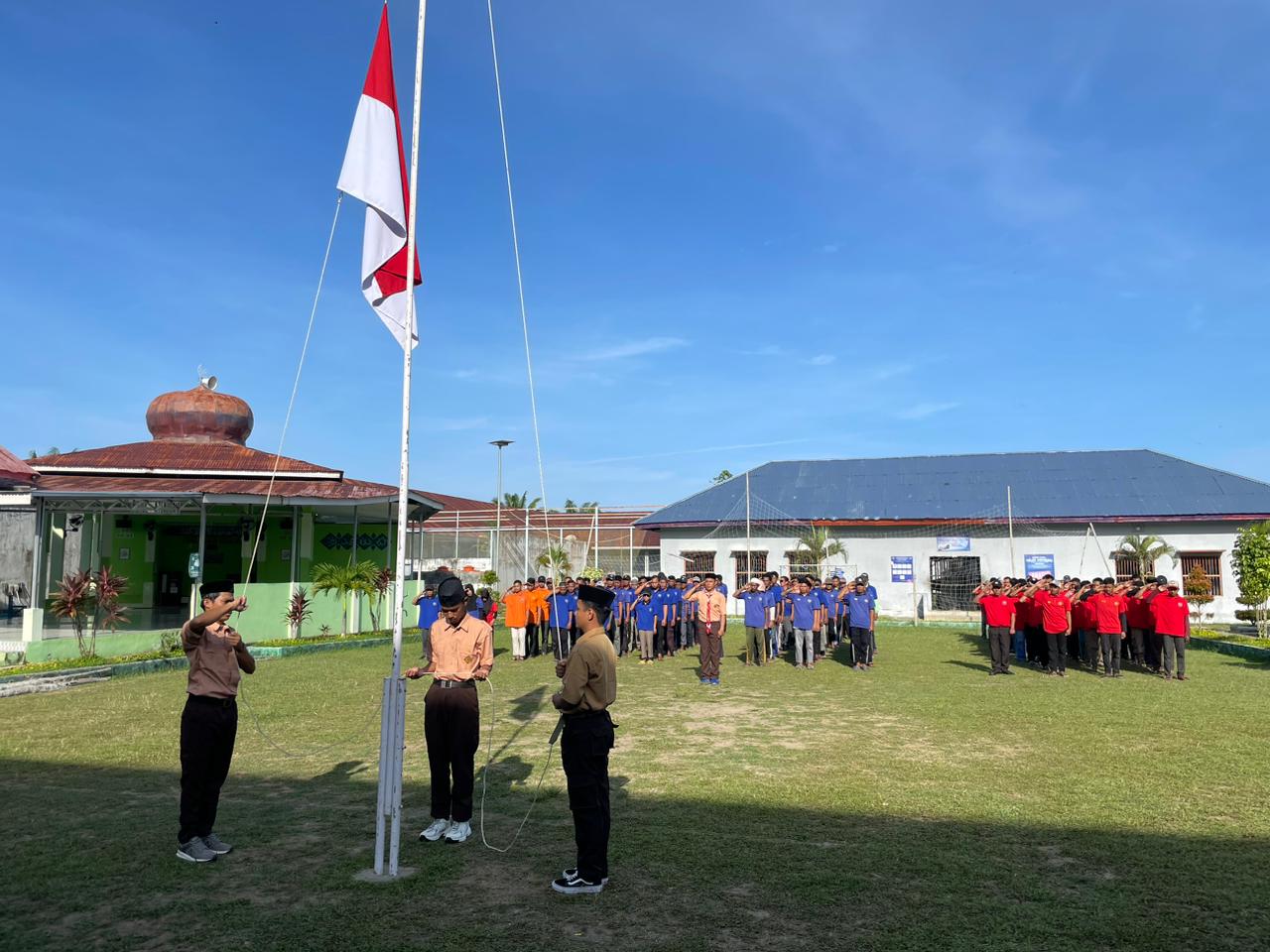 Rutan Pasangkayu Laksanakan Upacara Bendera