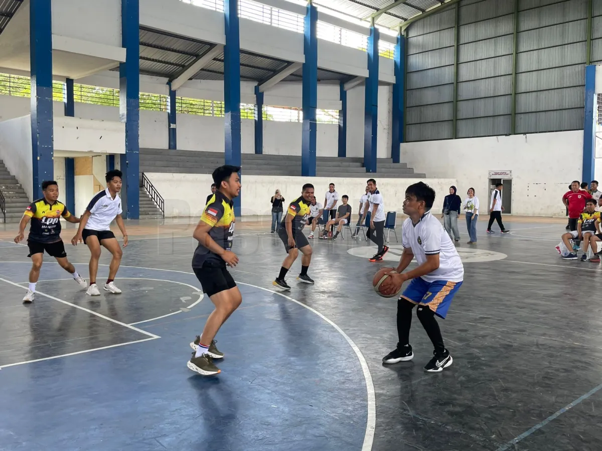 Semarak Hari Bhakti Pemasyarakatanke-62, Rutan Mamuju Ambil Bagian Bagian Dalam Turnamen Bola Basket Antar UPT Se-Sulawesi Barat