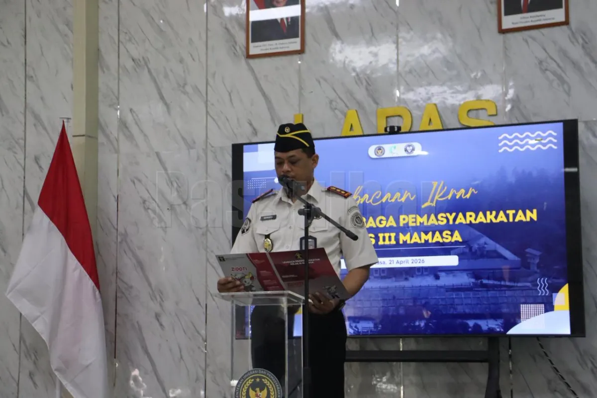 Tegaskan komitmen Bersama Melalui Ikrar Bebas Narkoba dan Handphone