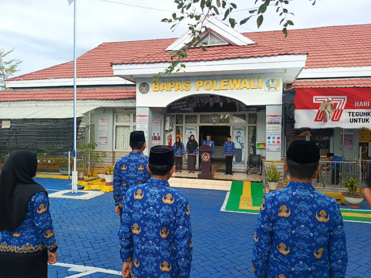 Teguhkan Semangat Bela Negara, Bapas Kelas II Polewali Gelar Upacara Peringatan Hari Bela Negara ke-77