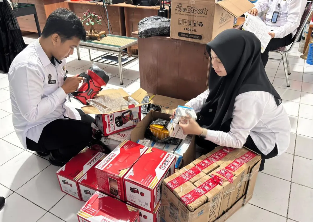 Terpenuhi: Pengelola BMN Pastikan Ketersediaan Sarana dan Prasarana Keamanan Melalui Pemeriksaan dan Pengecekan Sarpras