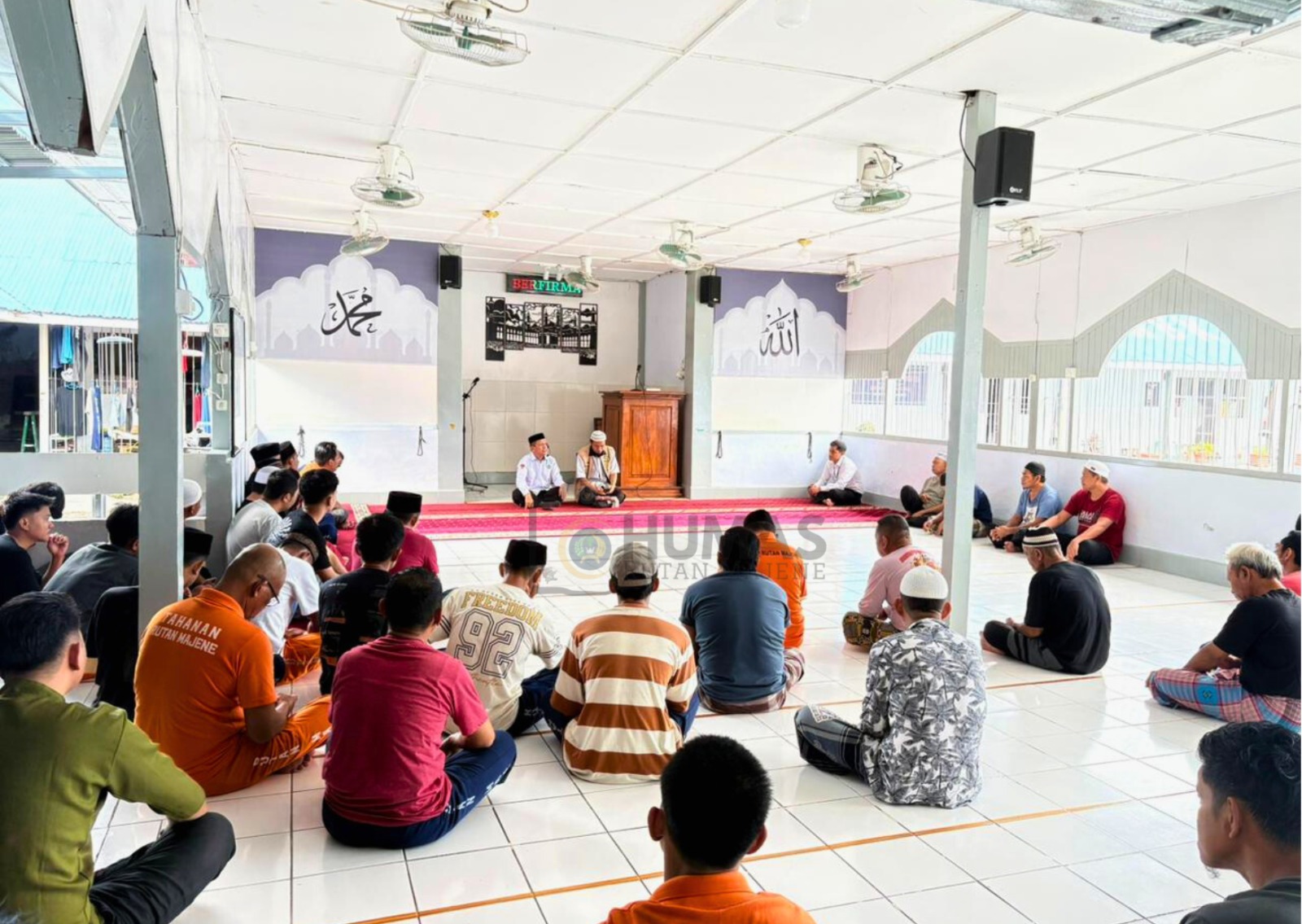 Tingkatkan Motivasi Spiritual, Rutan Majene Gelar Siraman Rohani bagi Warga Binaan
