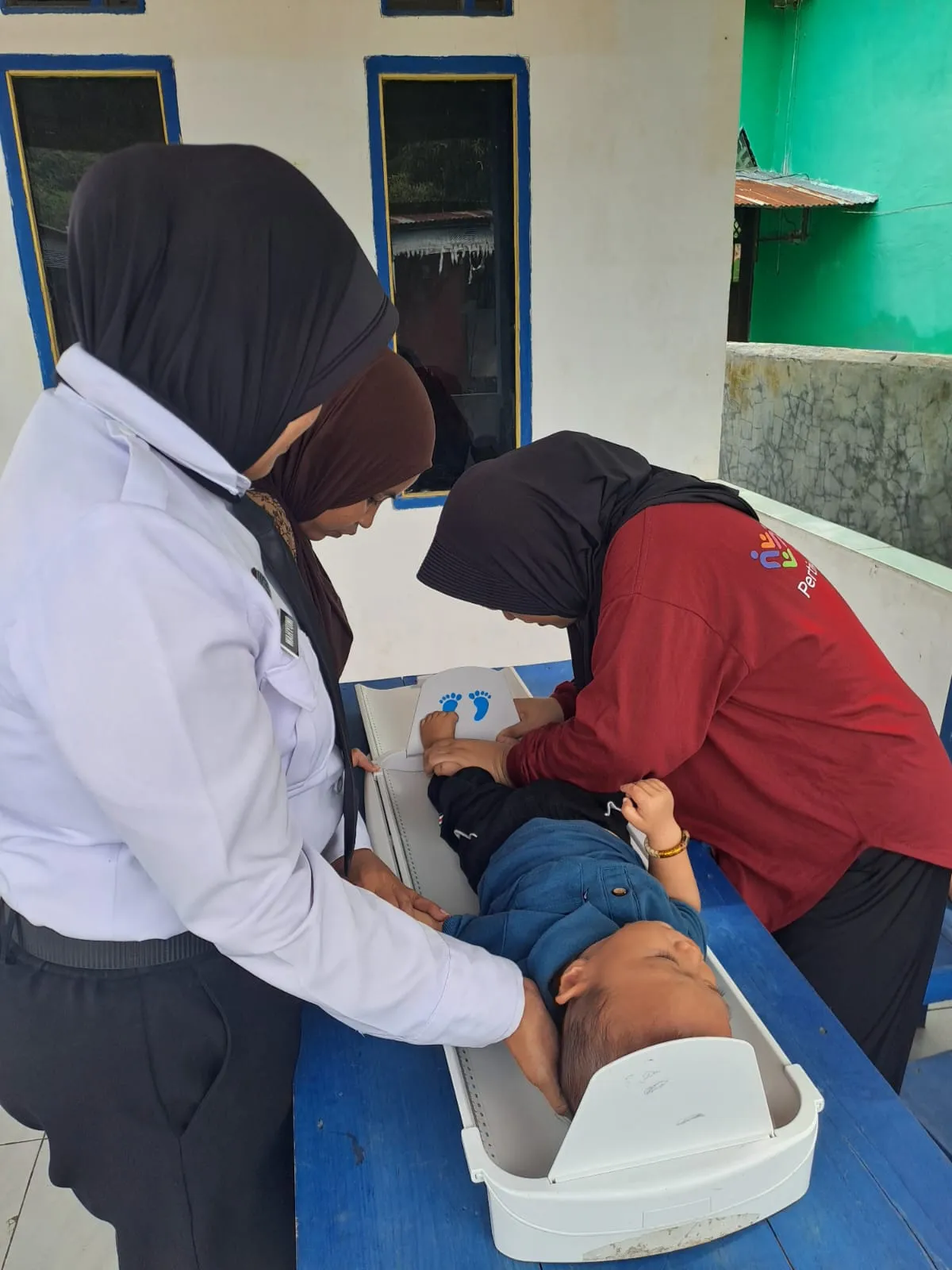 Wujud Pemenuhan Hak Kesehatan, Anak Bawaan Lapas Perempuan Mamuju Jalani Imunisasi