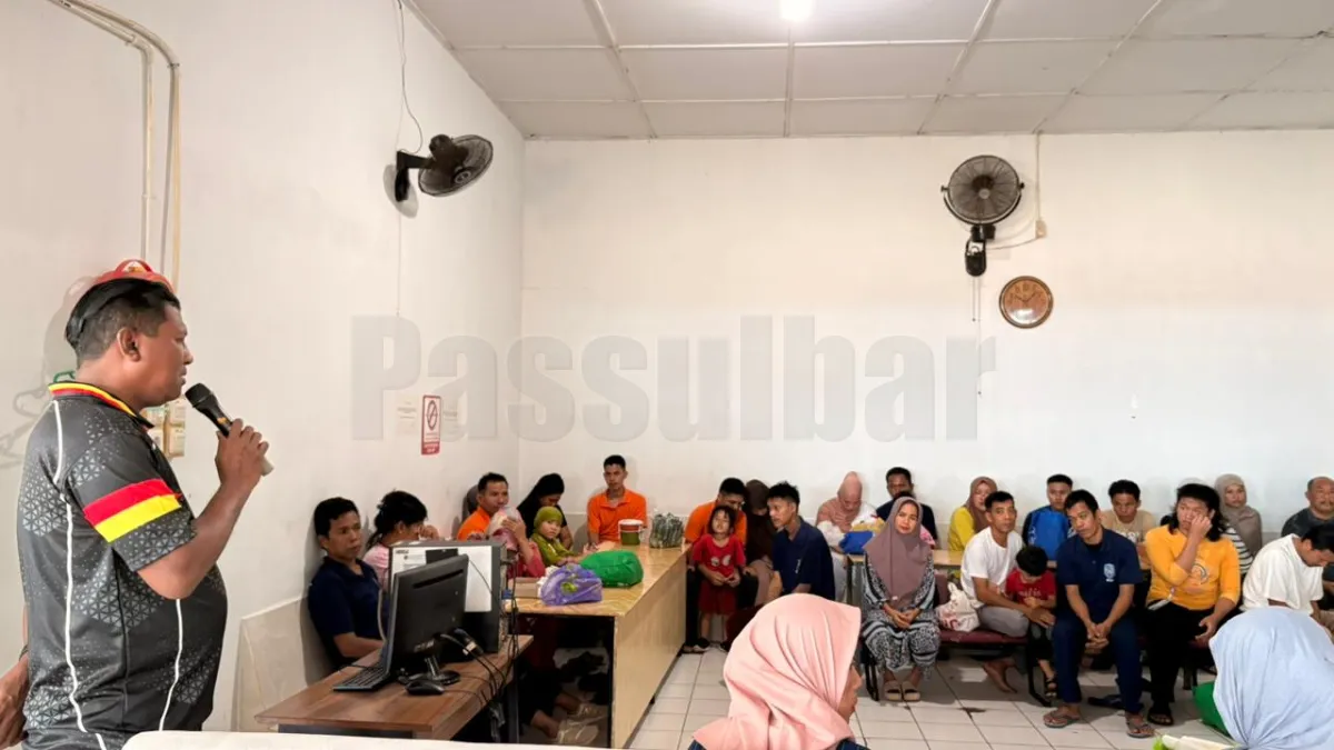 Wujudkan Satuan Kerja Bebas KKN, Karutan Majene Sosialisasikan Layanan kepada Pengunjung dan Keluarga Warga Binaan
