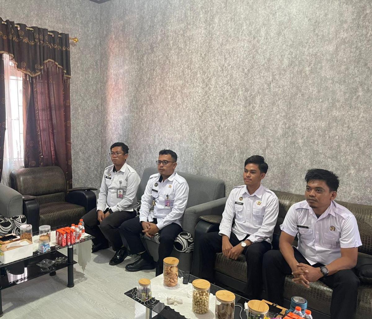 Karutan Mamuju bersama Assesor dan Calon Assesor mengikuti Zoom Meeting