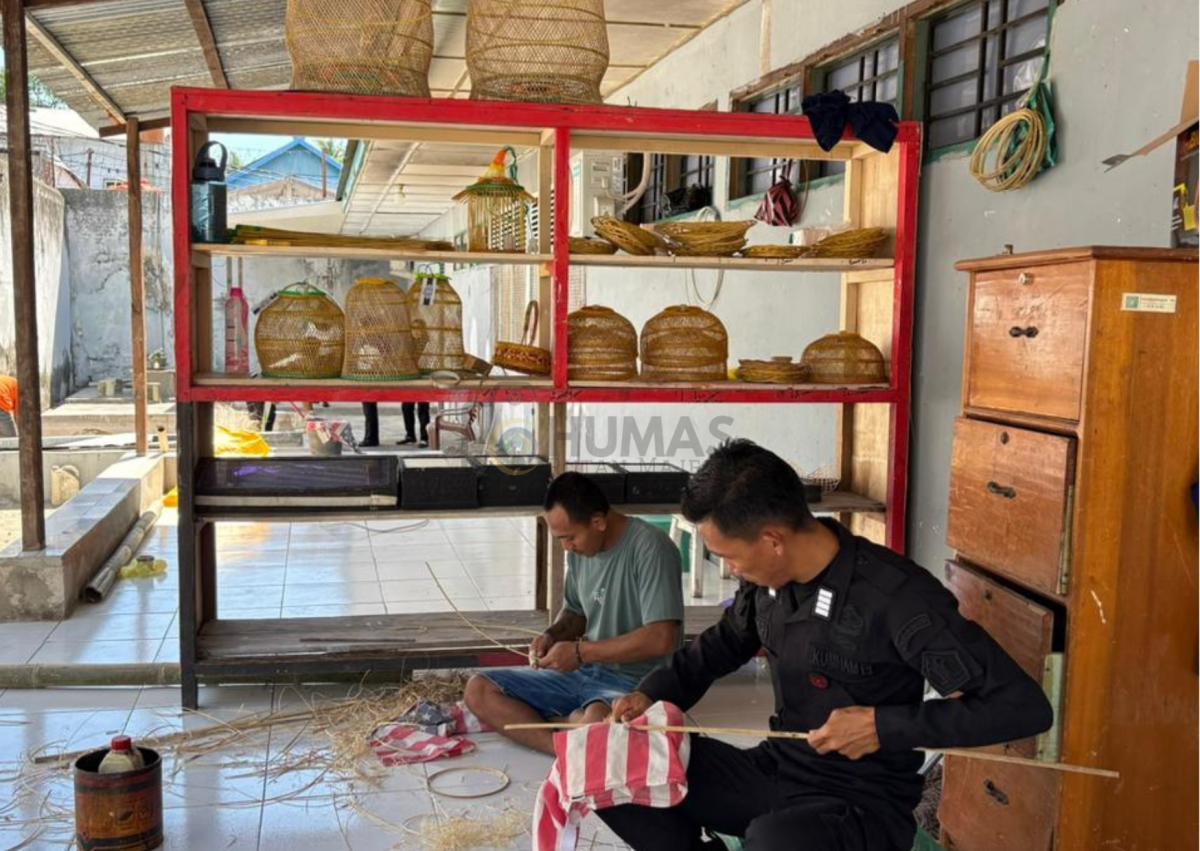 Warga Binaan Rutan Majene Semakin Kreatif, Hasilkan Beragam Kerajinan Produk UMKM