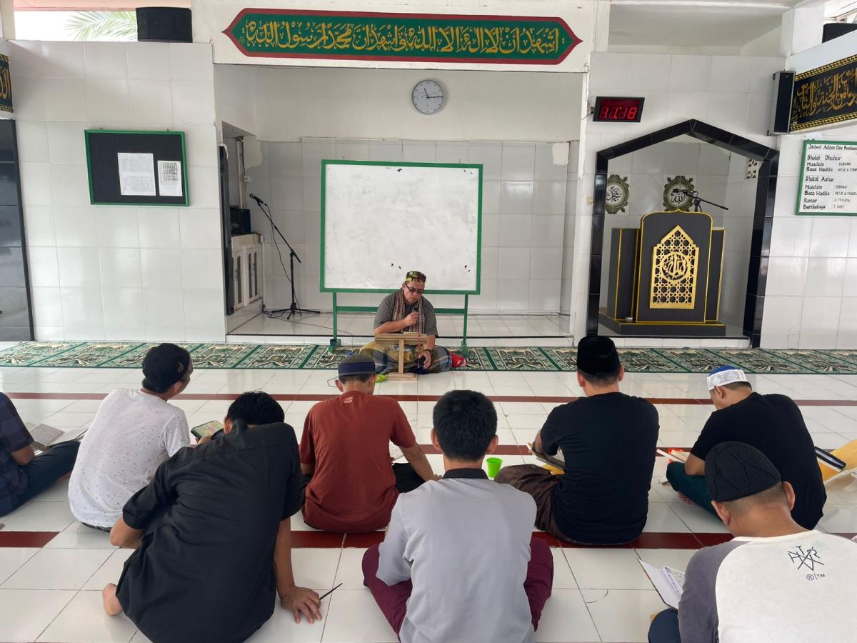 Rutan Mamuju Gencarkan Bimbingan Huruf Hijaiyah bagi Warga Binaan