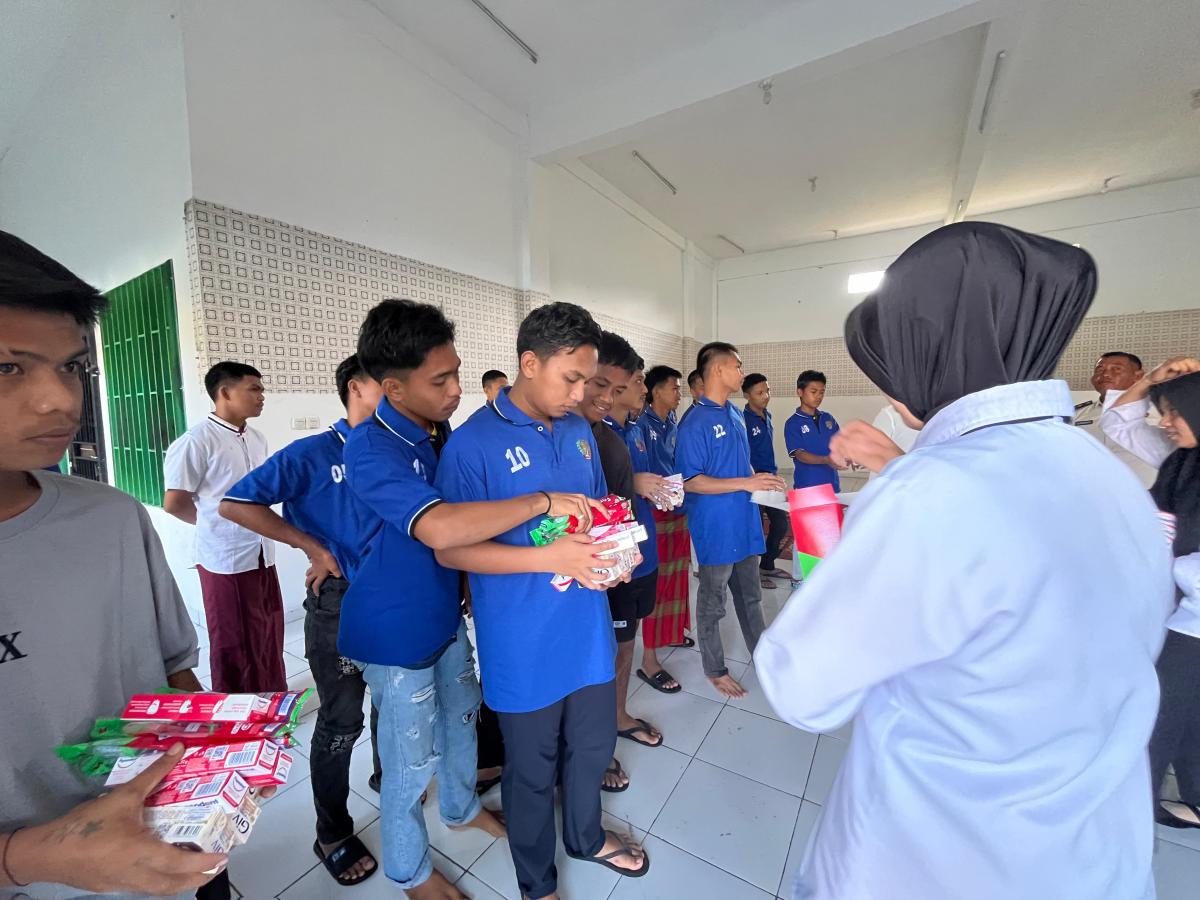 LPKA Mamuju Distribusikan Perlengkapan Mandi kepada Warga Binaan, Dukung Kebersihan dan Kesehatan