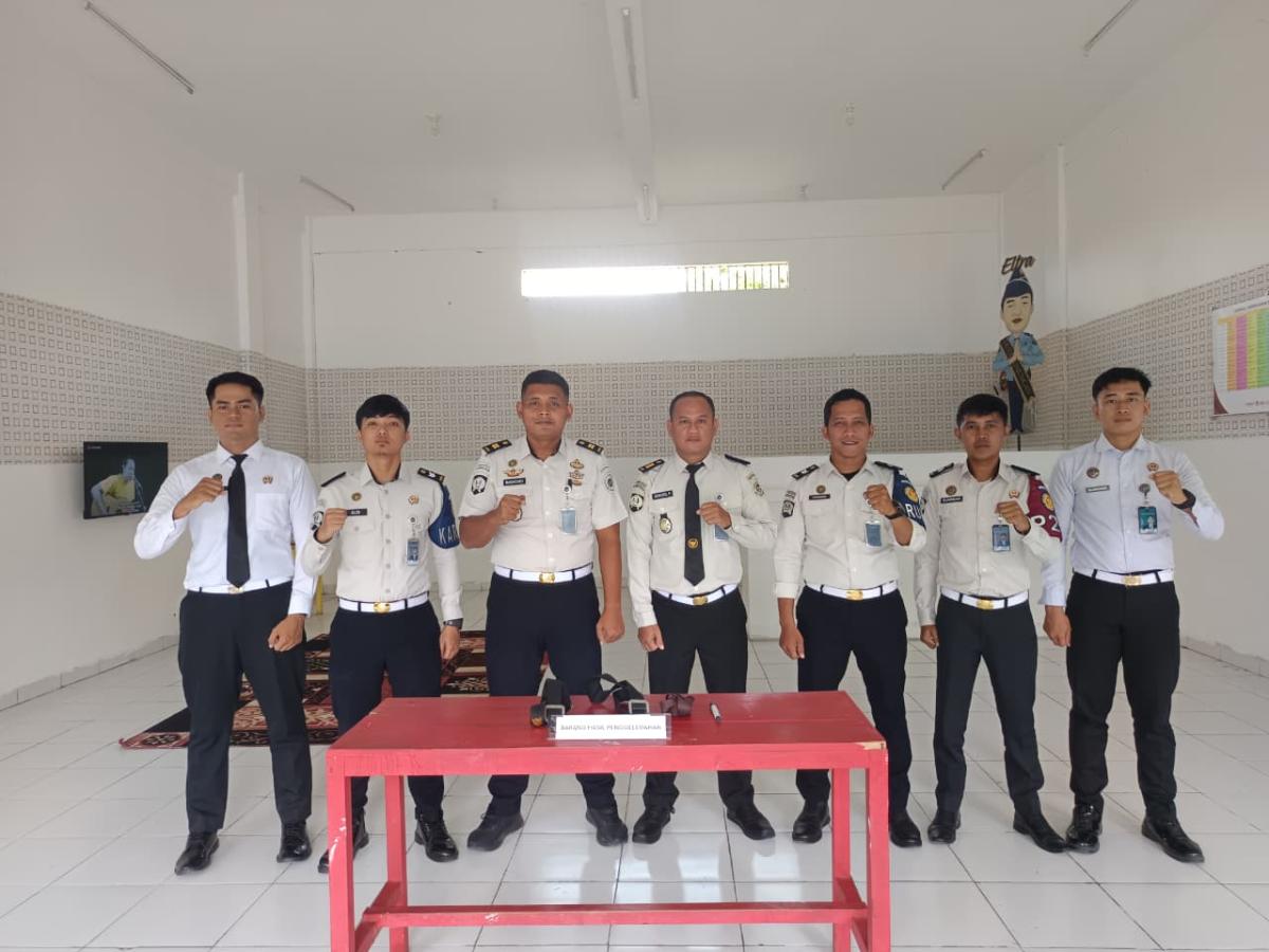 Waspada Jangan-Jangan !! LPKA Mamuju Gelar Razia Rutin di Kamar dan Blok Hunian Warga Binaan
