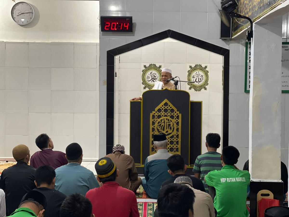 Ramadhan Jadi Momentum Muhasabah, WBP Rutan Mamuju Khusyuk Ikuti Tarawih Malam ke-11